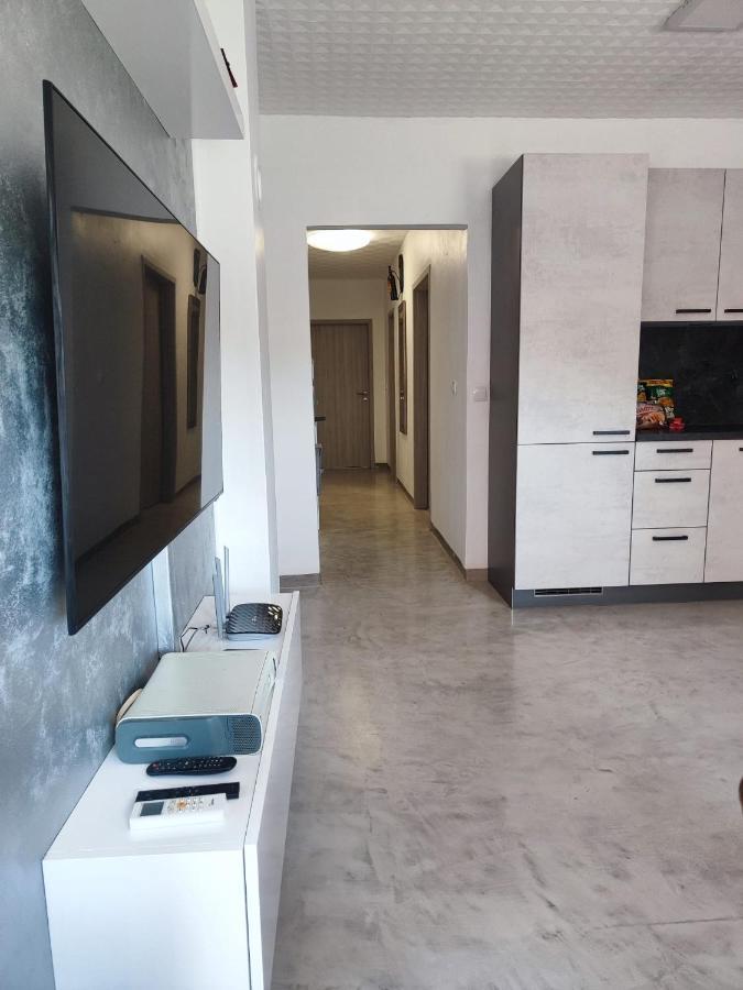 Best Buy Apartments Fažana Valbandon Exterior foto